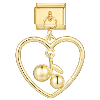 Goldene Love Charms – Eleganz trifft Zärtlichkeit