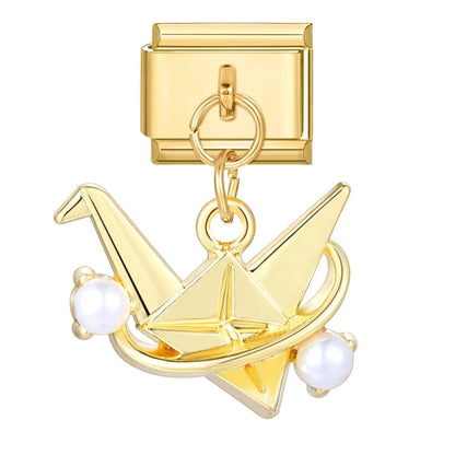 Goldene Love Charms – Eleganz trifft Zärtlichkeit